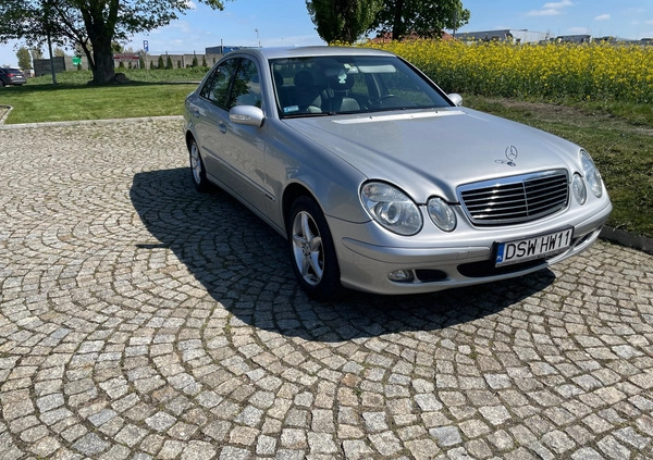Mercedes-Benz Klasa E cena 25900 przebieg: 352642, rok produkcji 2004 z Strzegom małe 37